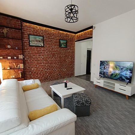Apartament Ultracentral Oradea Exterior foto